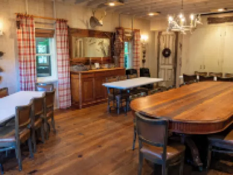 託爾曼酒店 萊克縣酒店