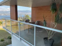 THE LAKEVIEW LOOKOUT, 1 Bedroom - Sleeps 2- walking distance to Lake & Wineries.