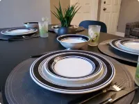 Modern Getaway, Single Bedroom Full Apartment