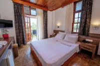Palma Rosa Hotel Hotels in Camyuva