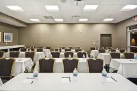 Homewood Suites by Hilton Warren Detroit