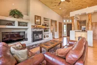Torreon Townhome w/ Balcony: Hike, Fish & Unwind! - صديق للحيوانات الاليفة