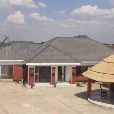 Walinase Lodge, 4-bedroom houses Hotel Exterior