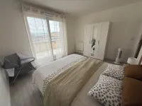 New apartment 5 minutes from Rouen's historic center - breathtaking view.