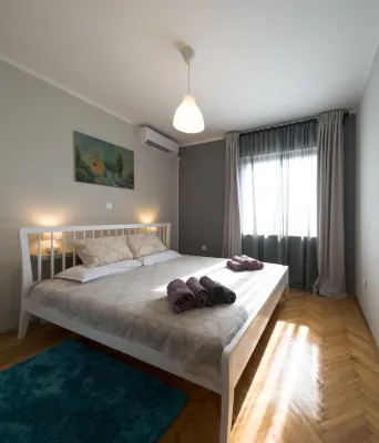 Cozy and modern house with pool 10 minutes walk from the sea