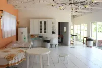 Farm - Cotia - 3 km from Animalia Park - pets allowed Hotels in Cotia