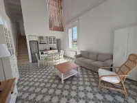 Bio Resort Mediterraneo, modern house with vineyards, swimming pool and nature