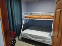 Apartment #1 on the ground floor, nice and clean Hoteles cerca de Centro de Eventos las Cuadras