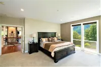 New Listing - Breathtaking vacation/work remotely in wine country!