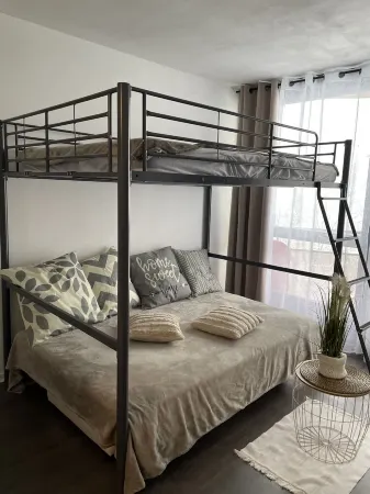 Villard-de-lans Studio au Pied des Pistes Pour 4 Pers Отели в г. Виллар-де-Ланс