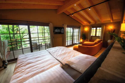 Acacia - log cabin in the Eifel, pet-friendly with wellness area Hersdorf 호텔