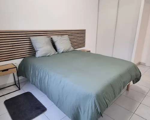 Apartment Pessac- Ideal location Hotels in Pessac