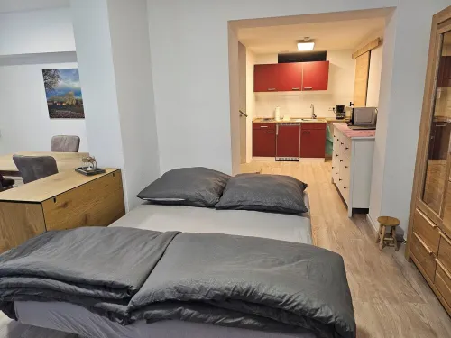 Central apartment 70 m² up to 4 persons - close to the main station & trade fair Essen