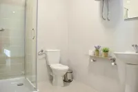 Urban Vibe Apartments Deluxe Studio