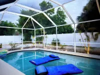 Relax at Casa SRQ! This 3 bed 2 bath solar HEATED POOL is a private oasis!