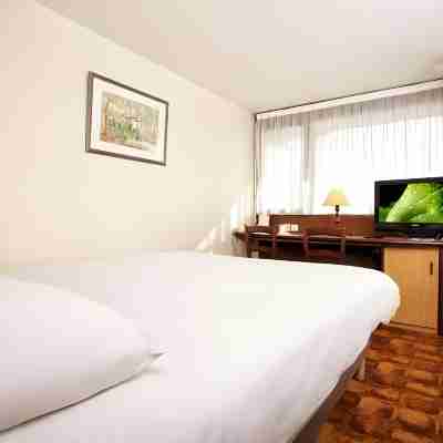 Hôtel Kyriad Direct Montpellier Saint Jean de Vedas La Peyriere Rooms