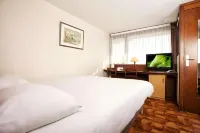 Hôtel Kyriad Direct Montpellier Saint Jean de Vedas La Peyriere Hotels in Fabrègues