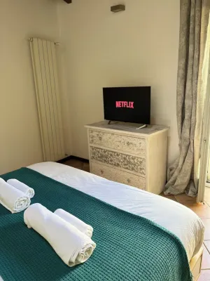 Apartment in the center near Leonardo Academy Hotels near Sesto Calende