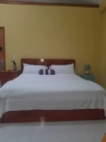 Belmopan Royal Villa