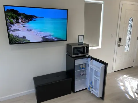 New, modern quiet private studio