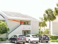 Newly remodeled Studio Condo across parking lot to Ocean Hotels in Sawgrass