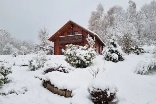 Chalet with 2 saunas and fireplace, near Gérardmer Hotels in Rehaupal