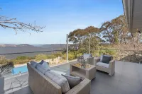 Elysian on the Escarpment with Mountain Views