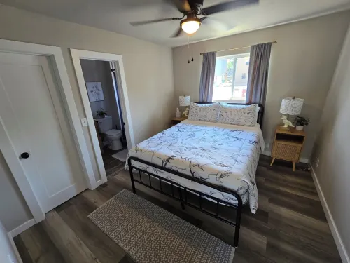 Cozy Updated Apartment Walking Distance to Downtown Fruita