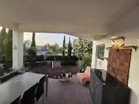 Detached 3-bedroom villa with private pool on Olhos de Água and Falésia beach