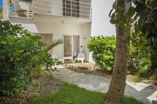 KITE BEACH HOTEL  Oceanfront Studio with Garden View