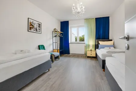 Augsburg: Central | 2 parking | 4 rooms + kitchen | washing machine | Nintendo