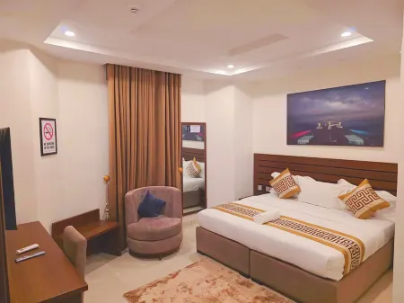 LUJO 41 HOTEL PORT HARCOURT Отели рядом с достопримечательностью «Ejimax Store»