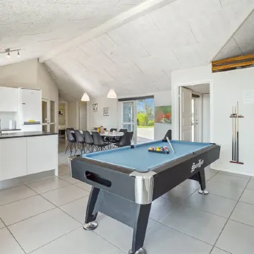 "Tenaya" - 200m from the Sea