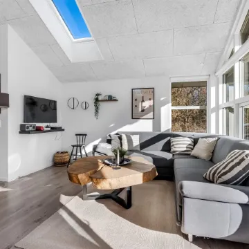 "Alrike" - 850m from the Sea