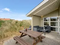 "Drifa" - 600m from the Sea