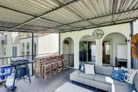 와이너리까지 7마일: 레이크프론트 록월 홈, 데크 있음 락월 호텔