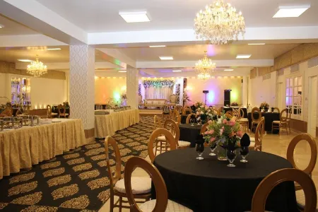 Faran Hotel Karachi Отели в г. Карачи