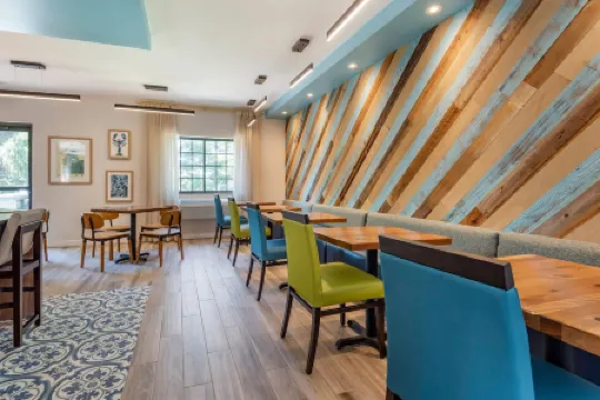 The Freeport Hotel, Ascend Hotel Collection