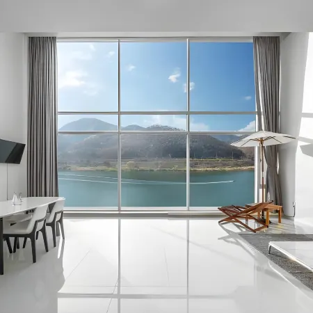 Gapyeong River Wave Pool Villa