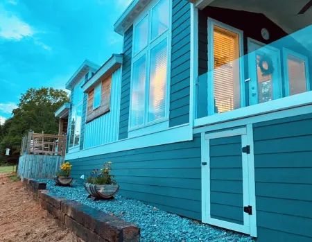 Luxury Tiny Home with River Views on 300 Acre Ranch