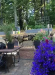 Modern Home-Near Beach/w lg Stylish Patio & HotTub, Fire Tables & Outdoor Dining