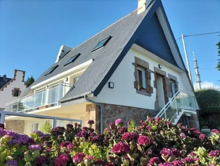 Gîte Île Grande T2, sea view 200m from the beach