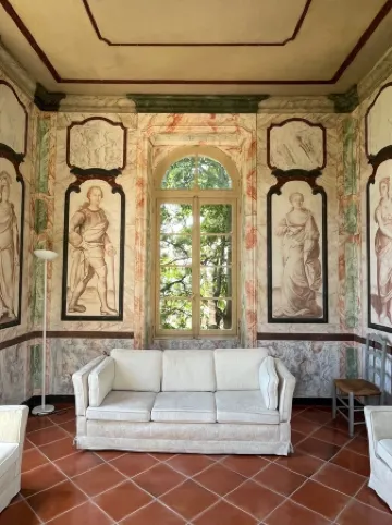 House with character with outstanding views. 5  to 9 persons