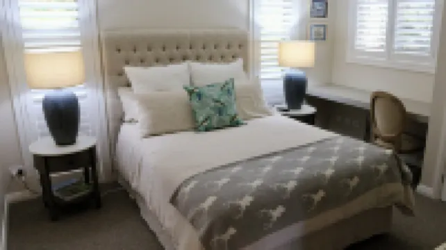 Self Contained Cottage in Bowral with Fireplace Hotels in Mittagong