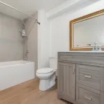 Hidden Oasis in Victoria, BC Hotels in Saanich