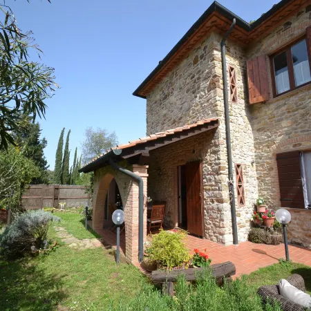 Villa in Suvereto with Pool and Scenic Views