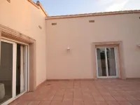 Villa Steps from the Sea
