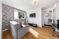 Stunning 1 Bedroom Apartment in Dagenham