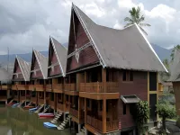 Danau Dariza Hotel And Resort Hotel dekat Basecamp gn.guntur bah ucok