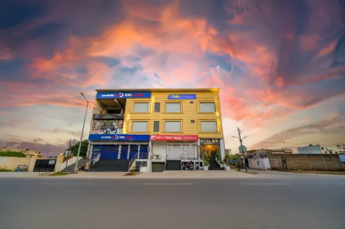 FabHotel Prime K9 Regency